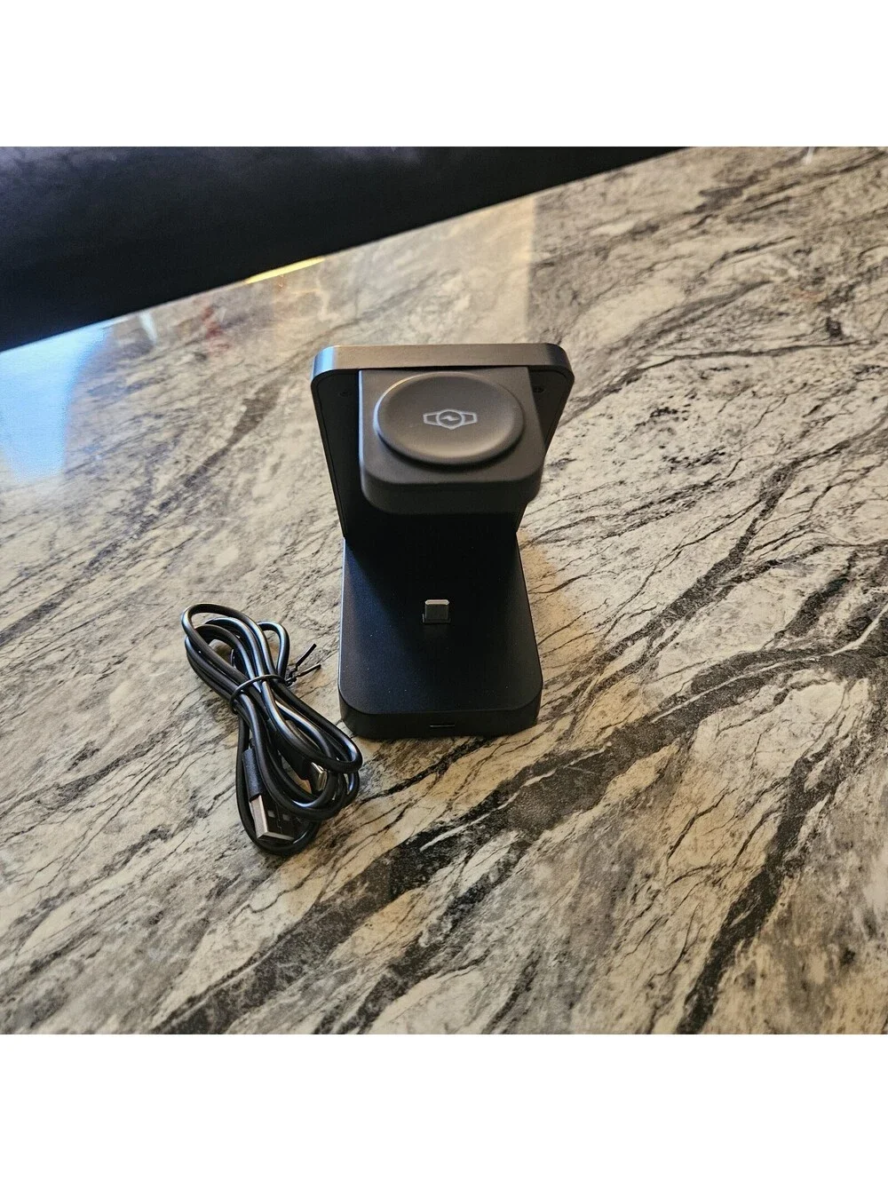 Charging Station 3-in-1 USB-C Samsung & Apple: Phone, Watch, Earbuds Stand Black